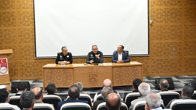 Bayburt'ta DSİ yatırımları muhtarlarla istişare edildi