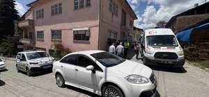 Oyun oynarken yola atlayan çocuğa otomobil çarptı