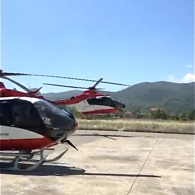 Samsun'un ambulans helikopterinden sınırları aşan nakil