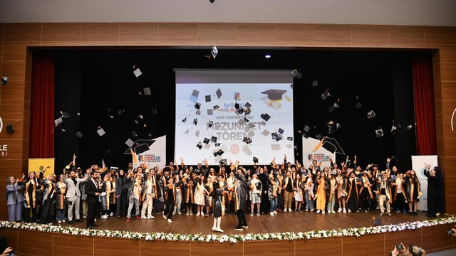 Başiskele'de geleceğin bilim insanları kep attı