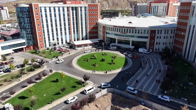 Sivas Numune Hastanesinden yenilikçi uygulama
"Sıram Cepte" uygulaması hizmette
