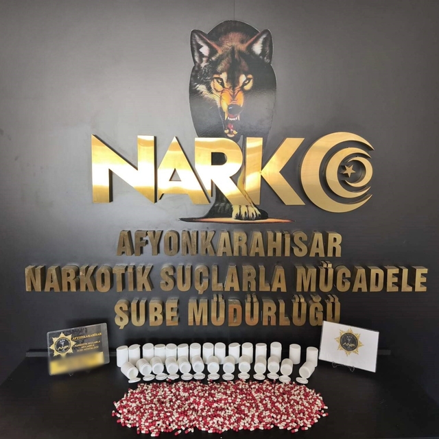 Afyonkarahisar'da uyuşturucu operasyonu: 1 şüpheli tutuklandı
Operasyonda b...