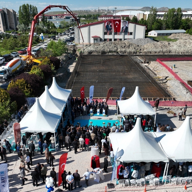 Aksakallar Konseyi Başkanı Binali Yıldırım: "Denizler olmasaydı dünyanın ya...