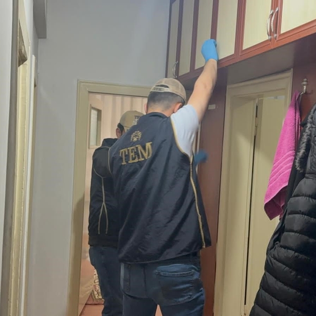 DEAŞ operasyonunda 3 şüpheli yakalandı, 1 kişi tutuklandı
