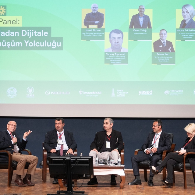 Tarımın dijital geleceği İzmir'de konuşuldu
Tarladan teknolojiye: İzmir'den...