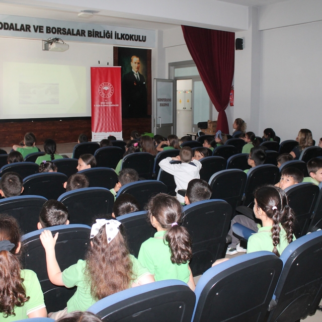 Düzce'de öğrencilere süt ve gıda güvenliği eğitimi