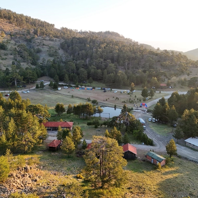 Beyağaç'ın doğal hazinesi Sandras Ultra Trail'e ev sahipliği yaptı
Maraton,...