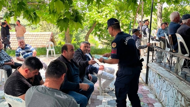 Eğirdir jandarmasından boğulma vakalarına karşı farkındalık çalışması