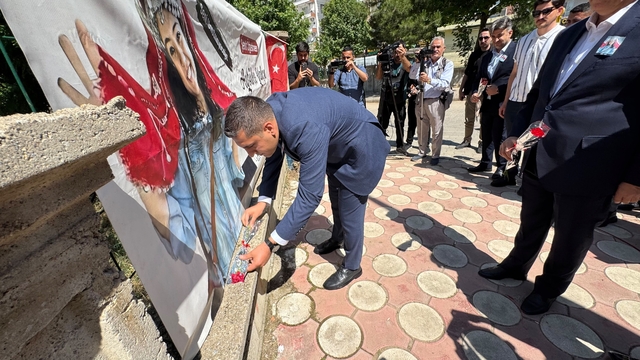 Şehit öğretmen Aybüke Yalçın ve 2 asker, Batman'da anıldı