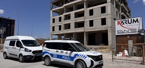 Kayseri'de inşaatın 4. katından düşen işçi ağır yaralandı