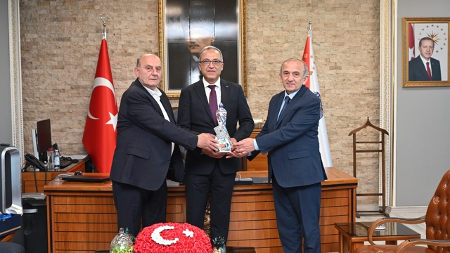 Başkan Yılmaz, İl Emniyet Müdürü Karayel ile fikir alışverişinde bulundu