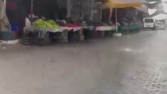 Yatağan'da sağanak yağış etkili oldu
