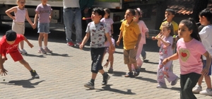 Hem piknik yaptılar hem yarıştılar
Menteşeli minikler tatil öncesi doyasıya...