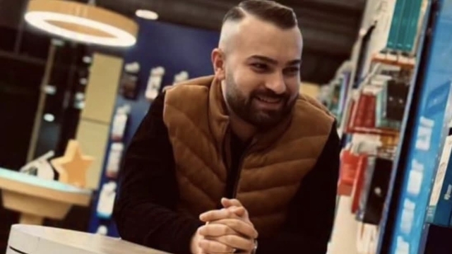 Evinde ölü bulundu