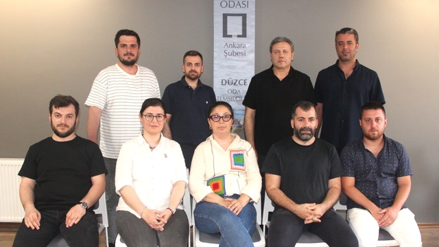 Düzce Mimarlar Odasında görev dağılımı yapıldı
Başkan İrfan Dursun "Kente katkı sunacağız"