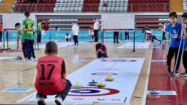 Niğdeli sporcular Türkiye Şampiyonası'nda kürsüye çıktı
