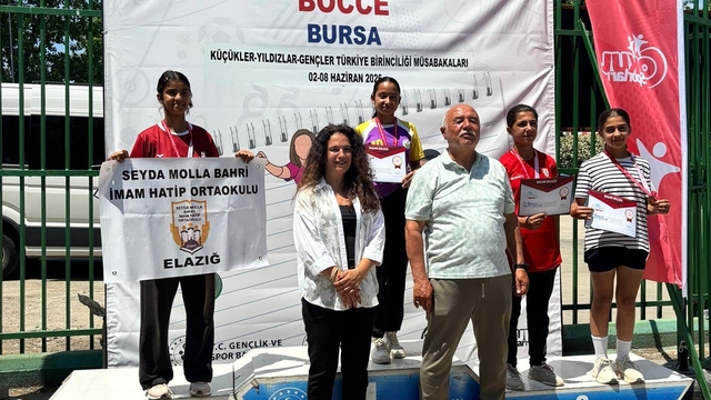 Afyonkarahisarlı sporculardan Bocce Türkiye Finalleri'nde 7 madalya