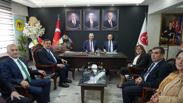 Bakan Bolat'tan MHP Gaziantep İl Başkanı Kılıç'a hayırlı olsun ziyareti