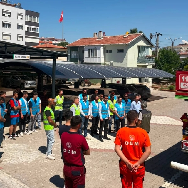 Aliağa Ülkü Ocakları'na uygulamalı orman yangınları eğitimi