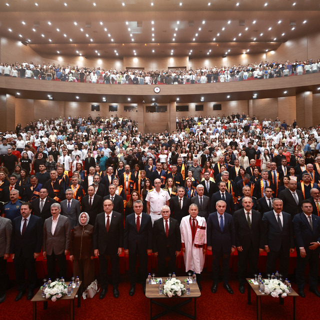 Anayasa Mahkemesi Başkanı Kadir Özkaya, Mersin'de öğrencilerle buluştu: