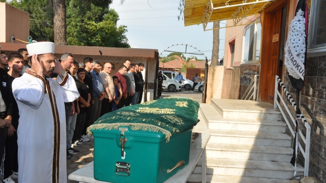 Ortaokul öğrencisi Erdem, bıçaklı kavgada öldü (4)