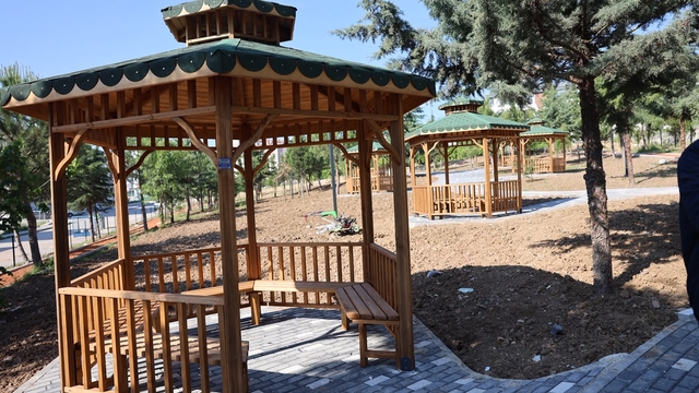 Vezirköprü'de 3 yeni park projesinde çalışmalar sürüyor
