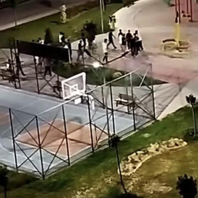 Gençlerin meydan muharebesi