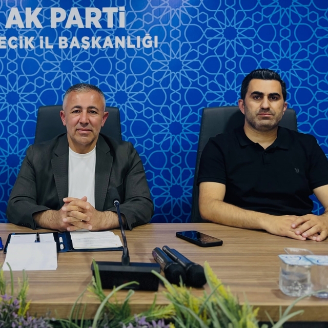 AK Parti'den teşkilat çalışmaları değerlendirildi