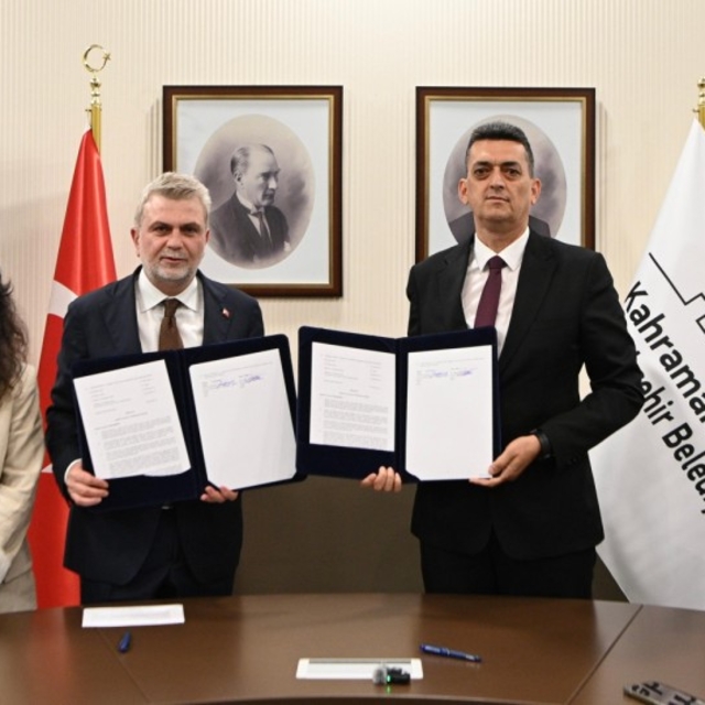 Kahramanmaraş'ta deprem molozları 100 milyon TL'lik projeyle geri dönüştürü...