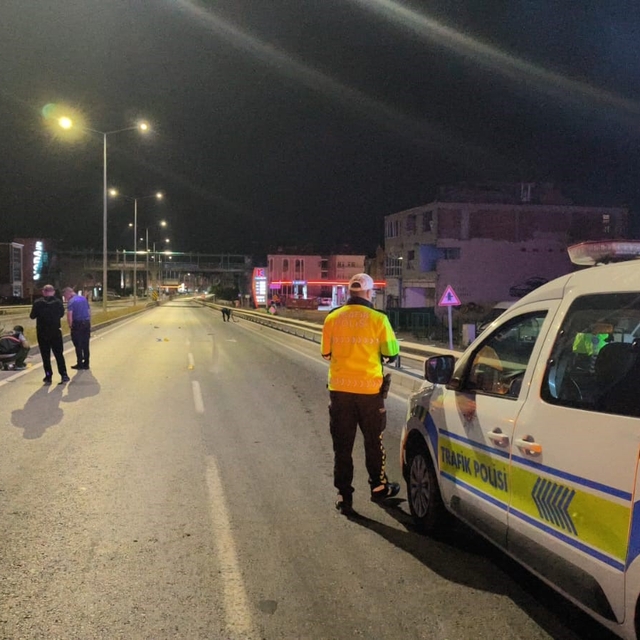 Bafra'da otomobilin çarptığı genç ağır yaralandı: Sürücü gözaltında