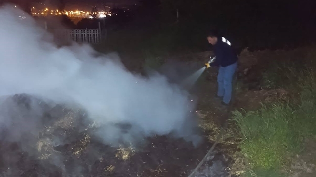 Bolu'da korkutan anız yangını: Ormana sıçramadan söndürüldü