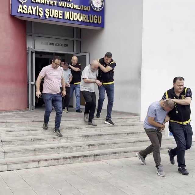 Adana'da 9 firari hükümlü yakalandı