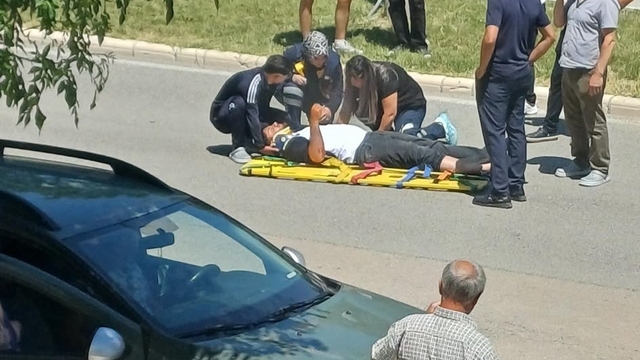 Elazığ'da motosiklet devrildi: 1 yaralı