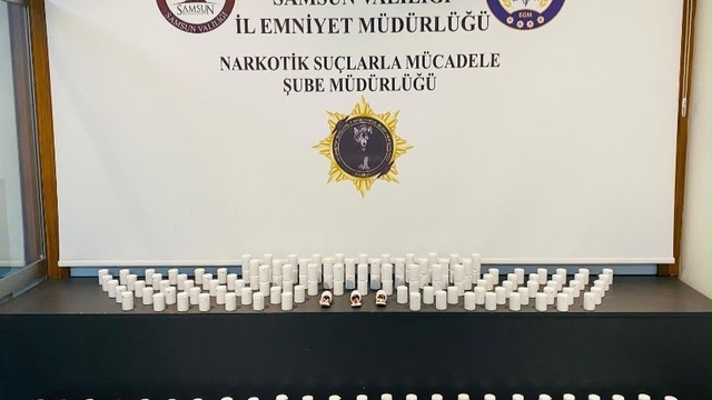 İş yerine narkotik baskını: 11 bin 650 sentetik ecza ele geçirildi
