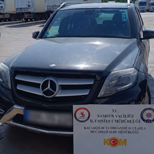 Samsun'da lüks araca 300 bin lira ceza