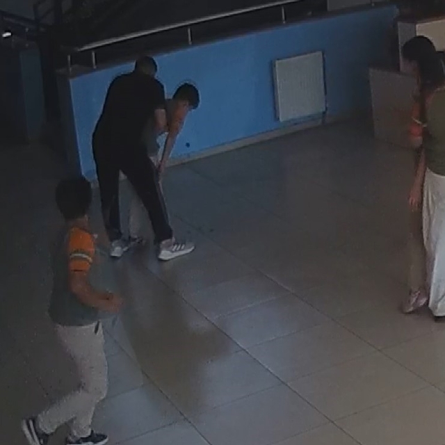 Öğretmenin heimlich manevrası, öğrencinin hayatını kurtardı
O anlar güvenli...