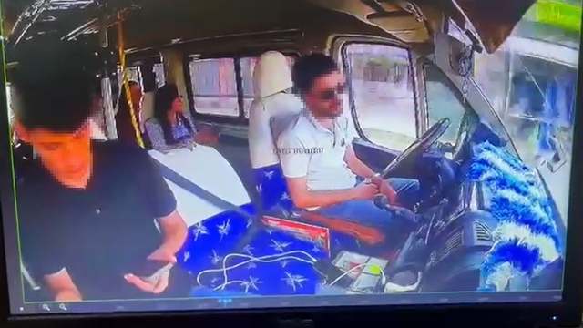 Şoförü uyuyan dolmuş, polis okulunun duvarına çarptı: 7 yaralı