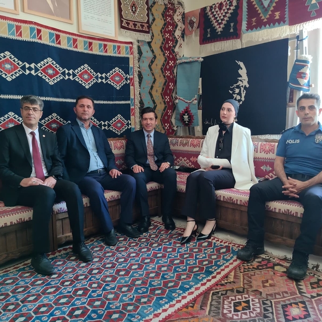 Keban'da el emeği ürünler görücüye çıktı