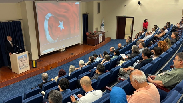 'XVI. Türk Tıp Tarihi Kongresi' Eskişehir'de başladı