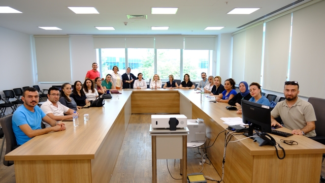 Mersin'de sağlık çalışanları için "Türk İşaret Dili Eğitim Programı" düzenlendi