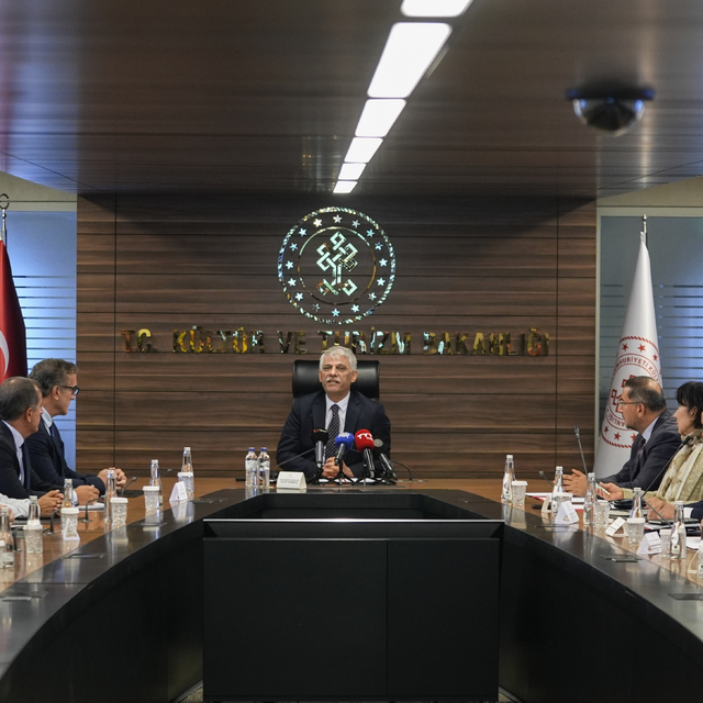 Antalya'daki 2 kamu taşınmazının turizm yatırımına tahsisi için ihale yapıl...