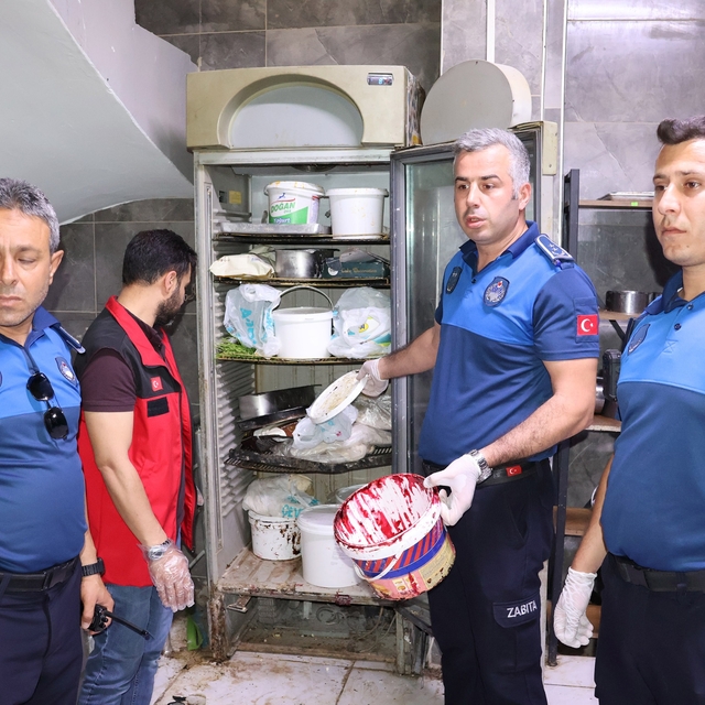 Şanlıurfa'da hijyen kurallarına uymayan işletmeye 132 bin lira para cezası