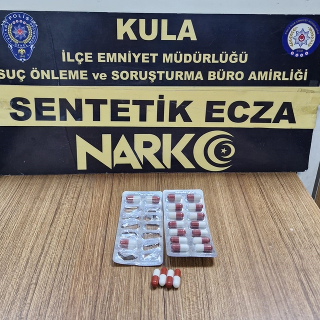Kula'da uyuşturucu ve aranan şahıslara yönelik operasyon