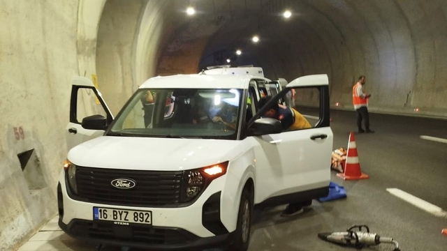 Troya Tüneli'nde trafik kazası tatbikatı