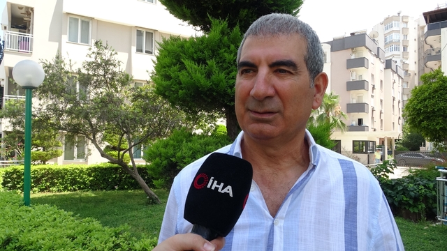 CHP eski Antalya Milletvekili Yıldıray Sapan: "Ortada bir mahkeme kararı var. Resmi Genel Başkan Kemal Kılıçdaroğlu'dur"
"Cumhuriyet Halk Partisi yaklaşık 10 kişinin o şişkin egosunu taşıyacak kadar uzun bir zamana sahip değildir"
"Bir butlan süreci yaşandı. Aslında ona butlan da demeyelim. Haklının hakkının teslim edilmesi diyelim"
