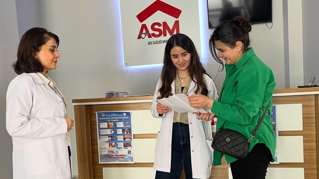 Yüksekova'da vatandaşlara yönelik cilt kanseri farkındalık etkinliği düzenlendi