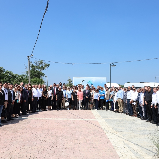 Başkan Şadi Özdemir, muhtarlara turizm projelerini anlattı