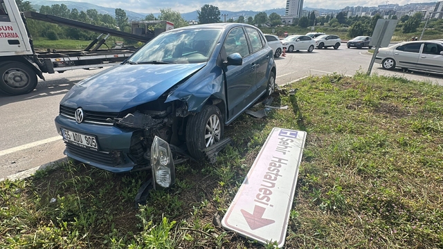 Samsun Şehir Hastanesi Kavşağı'nda yine kaza: 2 yaralı