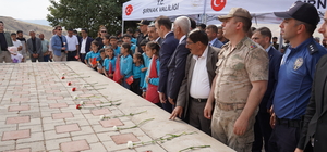 Şırnak'ta PKK'lı teröristlerin 36 yıl önce katlettiği 27 kişi törenle anıld...