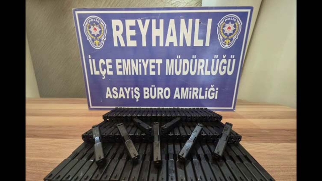 Hatay'da 80 adet tabanca namlusu ve sürgüsü ele geçirildi